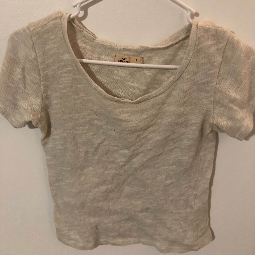 Hollister cropped T-shirt